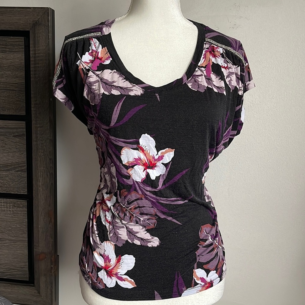 Jennifer Lopez women's floral blouse